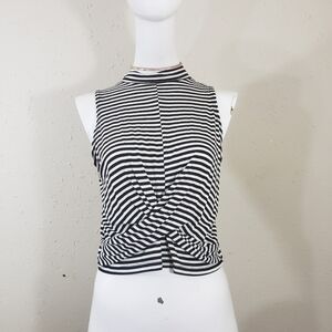 Soprano white and black striped crop top sz XL